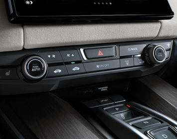 2020 Clarity Fuel Cell interior